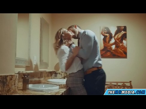 ❤️ Кога бујна русокоса ќе ве заведе во јавен тоалет ☑ Порно vk на mk.sexindrag.ru ️❤